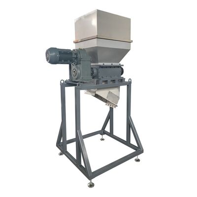 5.5KW パワー 高生産性 継続的な給餌 キッチンと堆肥のための食品廃棄物シェラダー
