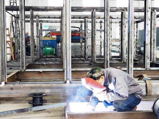 カスタマイズされた無臭電気工業堆肥設備 1000KG 日々の処理能力 24H 処理サイクル 微生物分解